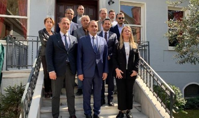AK Parti Milletvekili Adayı Dr. Sıvacıoğlu, Beşiktaş ve Arnavutköy'deydi
