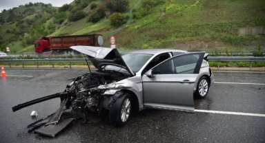 AK Parti Milletvekili Canbey, trafik kazası geçirdi