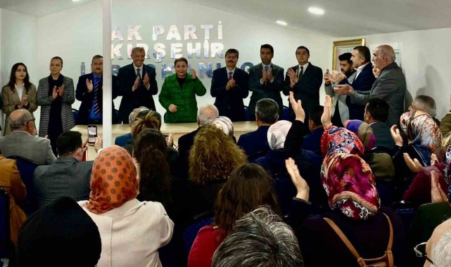 AK Parti'de, milletvekili adayları teşkilat ile bir araya geldi