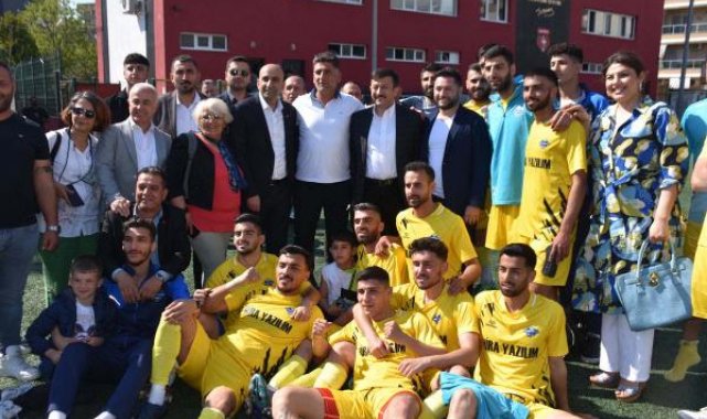 AK Parti'li Dağ: TCG Anadolu İzmir'e de gelecek
