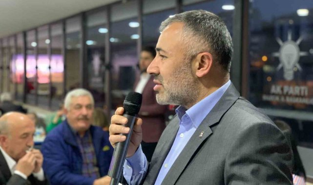 AK Partili başkanlar iftarda bir araya geldi