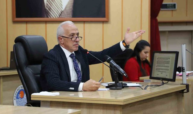 Akdeniz Belediyesinin borçlanma talebi mecliste kabul edildi