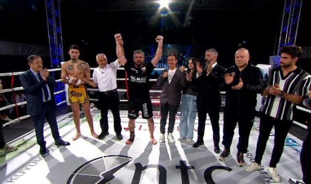 Akın Fight Arena, D-smart ekranlarında muhteşem maçlarla izleyenleri büyüledi