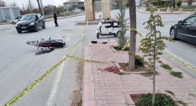 Aksaray'da otomobille çarpışan motosikletli öldü