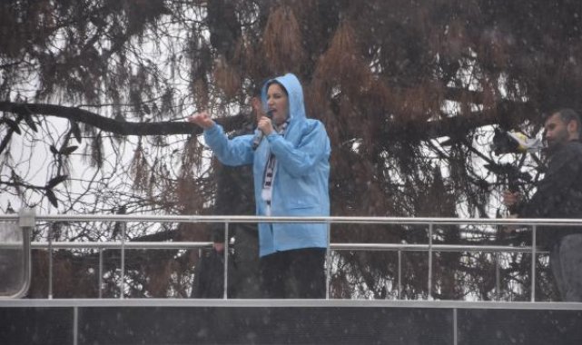 Akşener: O masaya oturmam için, jet hızıyla ikna eden Mansur Yavaş oldu