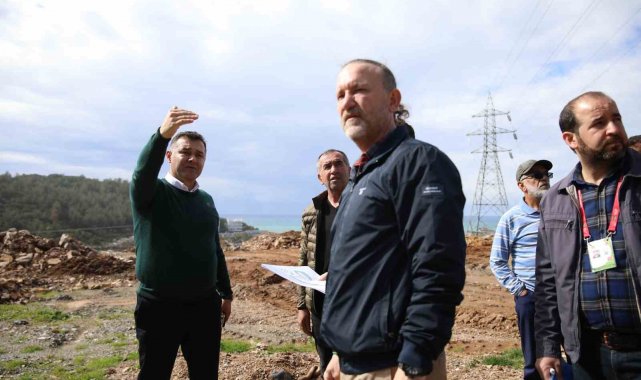 Alanya Belediyesi'nden 2 mahalleye spor tesisi sözü