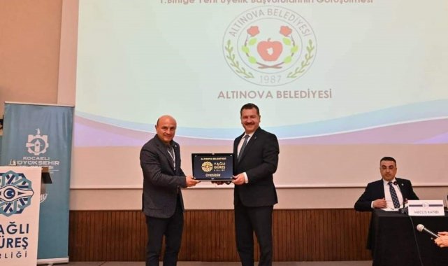 Altınova, Yağlı Güreş Birliği'ne üye oldu