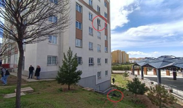 Alzheimer hastası kadın, 3'üncü kattan düşüp öldü