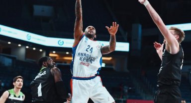 Anadolu Efes - Manisa BBSK: 78-69