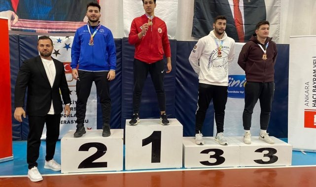 Anadolu Üniversiteli sporculardan ÜNİLİG Karate Türkiye Şampiyonası'nda büyük başarı