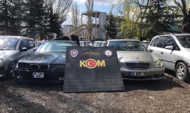 Ankara merkezli 45 ildeki 'Kontak' operasyonunda gözaltı sayısı 221 oldu