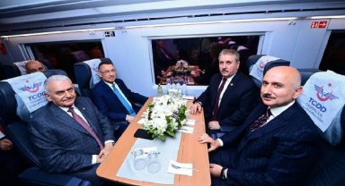 Ankara-Sivas hızlı treni ilk seferi için başkentten hareket etti