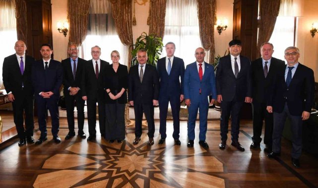 Antalya Valisi Ersin Yazıcı: "Antalya halkı yabancılarla yaşamaya alışık"