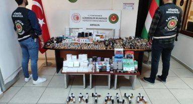 Antalya'da 1 milyon 526 bin TL'lik kaçak eşya ele geçirildi