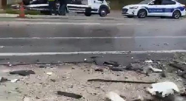 Antalya'da otomobil ile TIR çarpıştı: 1'i avukat 2 ölü, 2 yaralı