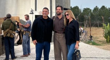 Antalya'daki film setinde 'Superman'