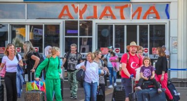 Antalya'ya 3 ayda 797 bin 920 turist geldi