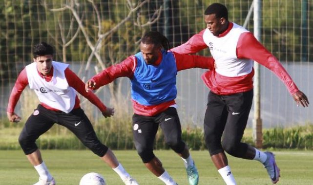 Antalyaspor, Konyaspor'u 30 yıl sonra deplasmanda yenmeyi hedefliyor