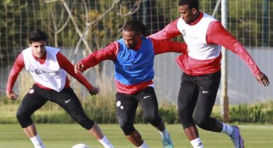 Antalyaspor, Konyaspor'u 30 yıl sonra deplasmanda yenmeyi hedefliyor