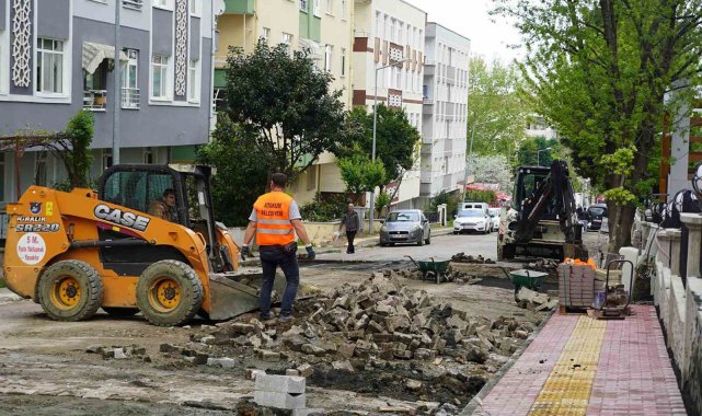 Atakum'da parke yol çalışmaları