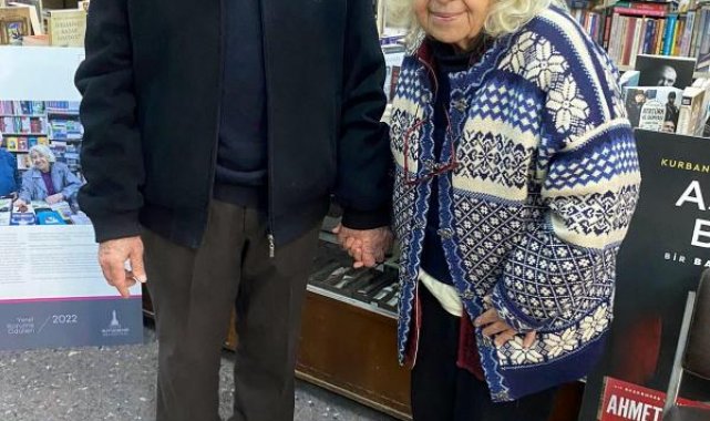 Atatürk tarafından 'Kitapçı' soyadı verilen aile, 110 yıldır aynı kitapçıda