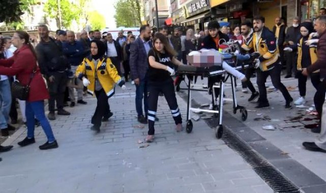 Avcılar'da binadan düşen beton parçası yoldan geçen kadının üzerine düştü