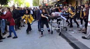 Avcılar'da binadan düşen beton parçası yoldan geçen kadının üzerine düştü