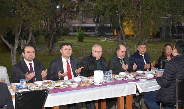 Aydın Atatürk Devlet Hastanesi personeli iftarda buluştu