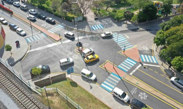 Aydın Büyükşehir Belediyesi Efeler İstasyon Caddesi'ni yeniledi