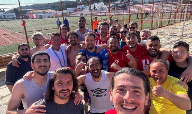 Ayvalıkgücü Play-Off'ta