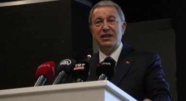 Bakan Akar: Küresel güçler, tarihteki Ermeni çeteleri yerine terör örgütleriyle karşımızda