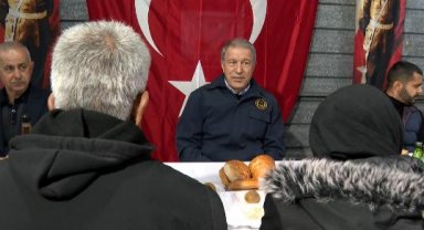 Bakan Akar: Son 3 ayda 340 terörist etkisiz hale getirildi
