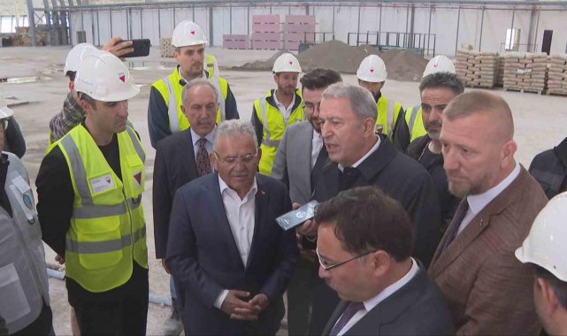 Bakan Akar'dan Kayseri Havalimanı Yeni Terminal Binası inşaatında inceleme