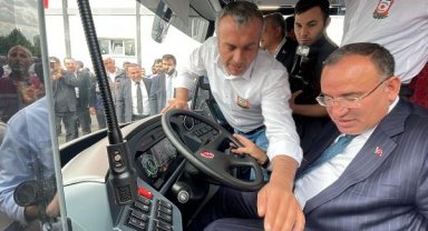 Bakan Bozdağ: Türkiye'nin geleceğini terör örgütleri tayin edemez