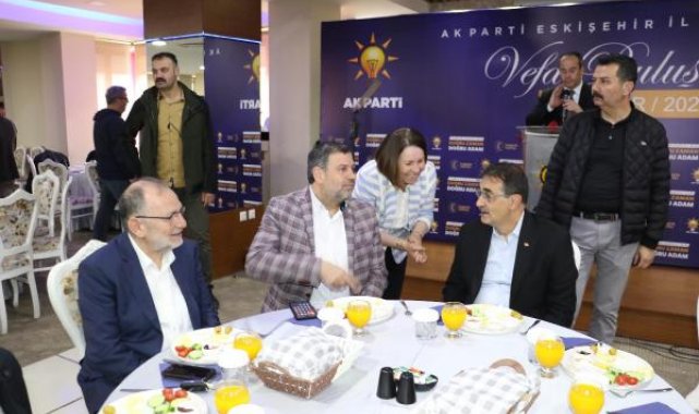 Bakan Dönmez: Millet İttifakı; 7 kocalı Hürmüz misali 7 ayrı ses