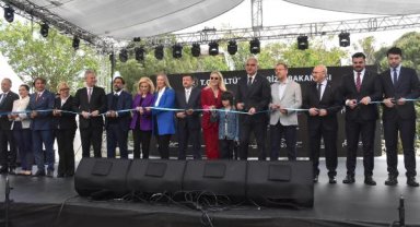 Bakan Ersoy: İzmir Kültür Sanat Fabrikası, cazibe merkezi olacak
