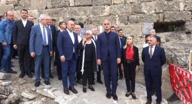 Bakan Ersoy: Side, turizmde yeni marka olacak