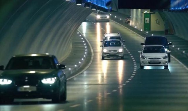 Bakan Karaismailoğlu: Avrasya Tüneli'nde 85 bin 437 araç geçişi ile yeni rekor kırdık