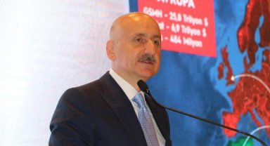 Bakan Karaismailoğlu: Dünyayı Türkiye'ye bağladık