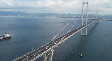 Bakan Karaismailoğlu: Osmangazi Köprüsü'nde 87 bin 352 araç geçişi ile rekor kırıldı 