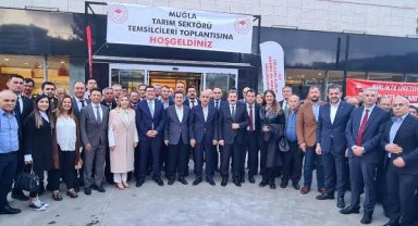 Bakan Kirişci, Muğla'da 'sipsi' çaldı