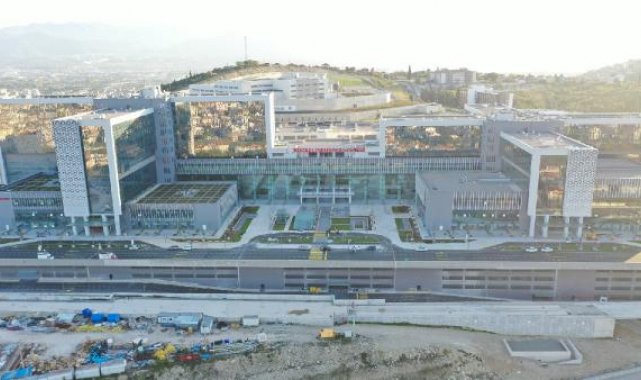 Bakan Koca: Kocaeli Şehir Hastanesi cumartesi günü açılıyor