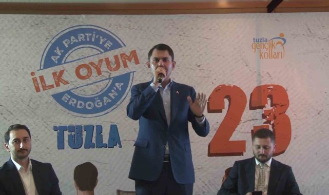 Bakan Kurum, Tuzla'da gençlerle buluştu