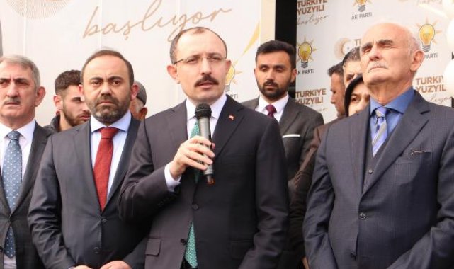 Bakan Muş, açılışa TOGG T10X ile geldi