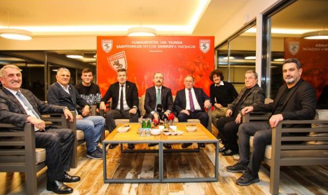 Bakan Muş: Samsunspor'un Süper Lig'e çıkması bizi sevince boğdu