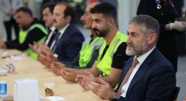 Bakan Nebati Akkuyu Nükleer Santralini gezdi, işçilerle iftar yaptı