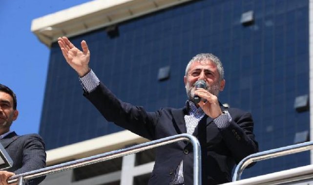 Bakan Nebati: Senin hangi mezhepten olduğunu soran var mı