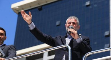 Bakan Nebati: Senin hangi mezhepten olduğunu soran var mı