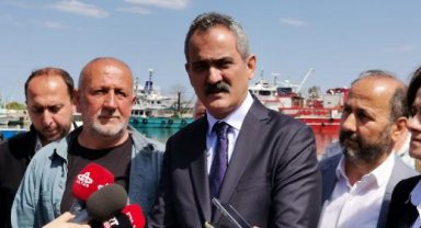Bakan Özer: Deprem bölgesindeki 12 bin çocuğa bayram hediyesi hazırlandı