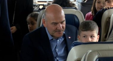 Bakan Soylu çocuklarla boğaz turu yaptı 